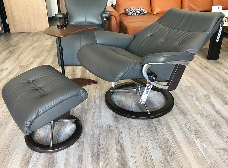 Stressless Sky Signature Wenge Wood Base Recliner Chair and Ottoman in Paloma Rock Leather