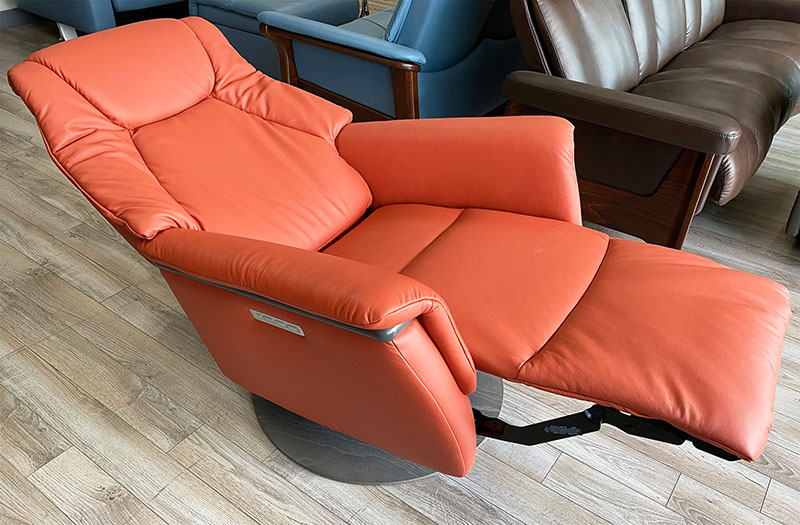 Stressless Max Power Recliner Swivel Relaxer Chair in Paloma Henna Leather by Ekornes