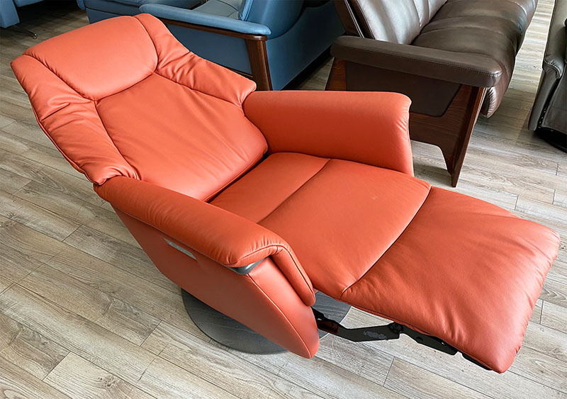 Stressless Max Power Recliner Swivel Relaxer Chair in Paloma Henna Leather by Ekornes