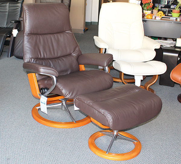 Stressless View Paloma Mocca Leather Recliner Chair